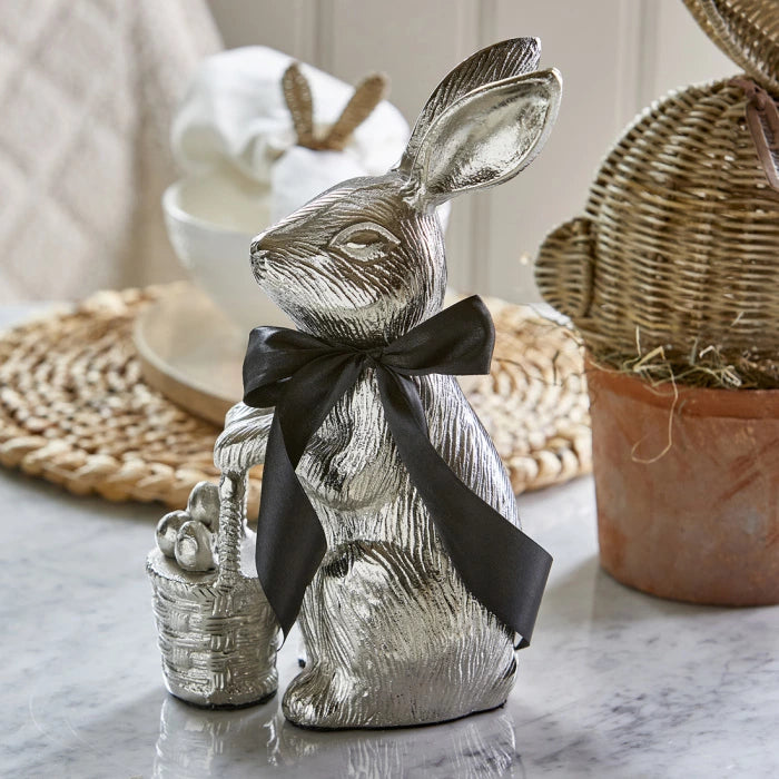 Rivièra Maison Easter Bunny With Egg Basket - Paashaas met eiermandje