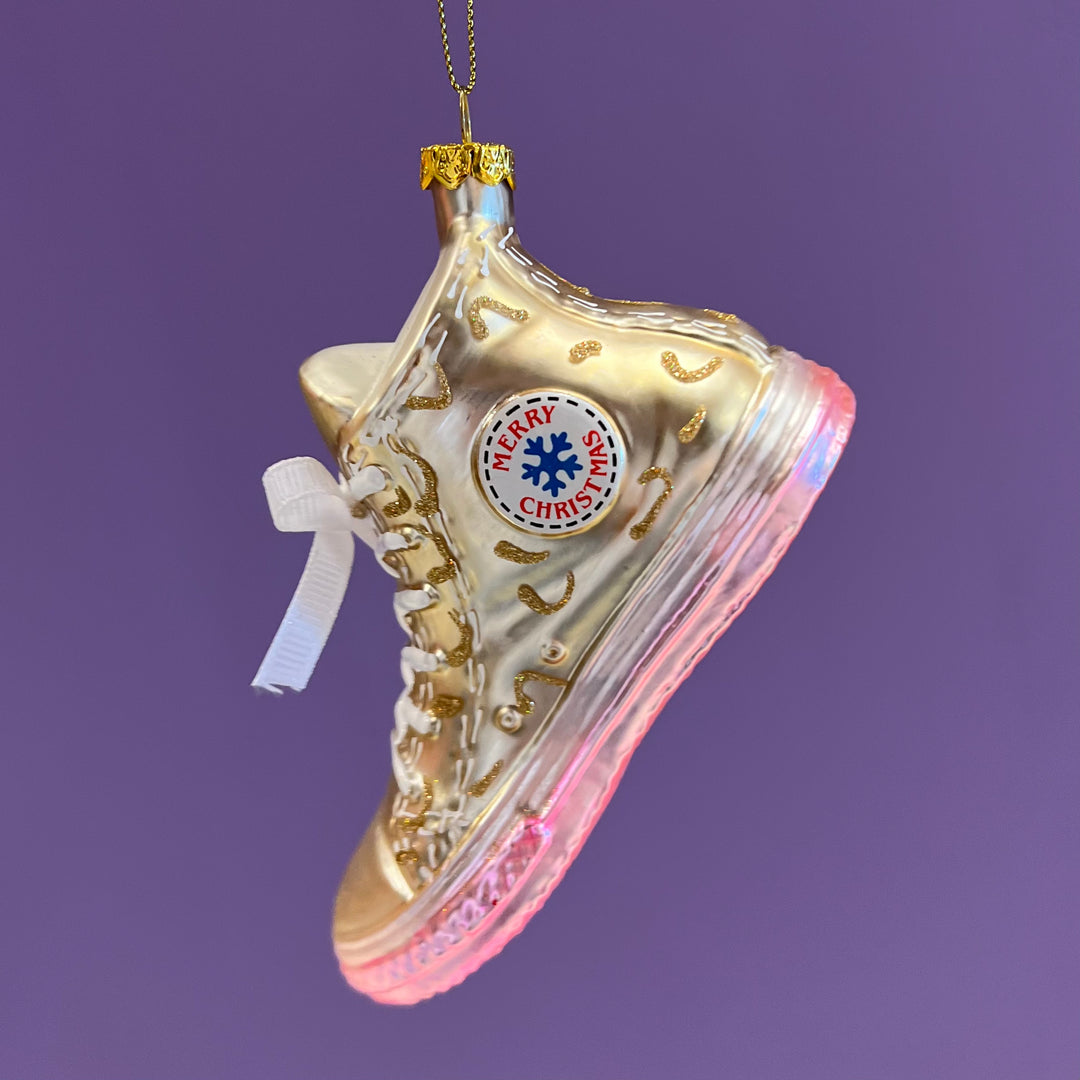 Kerstornament Sneaker goud/roze 8 cm