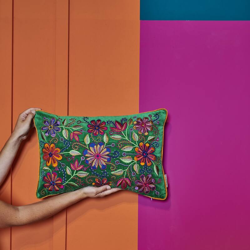 Slenders - Sierkussen Michelle Groen met Bloemen Multi 50x30 cm